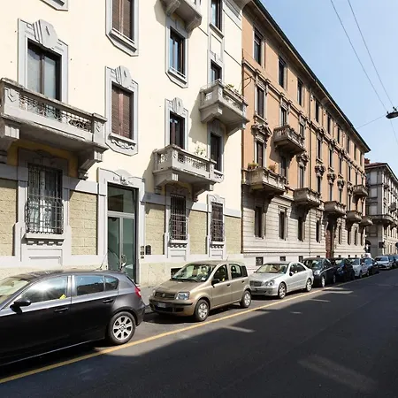 Dateo Balcony Lägenhet Milano