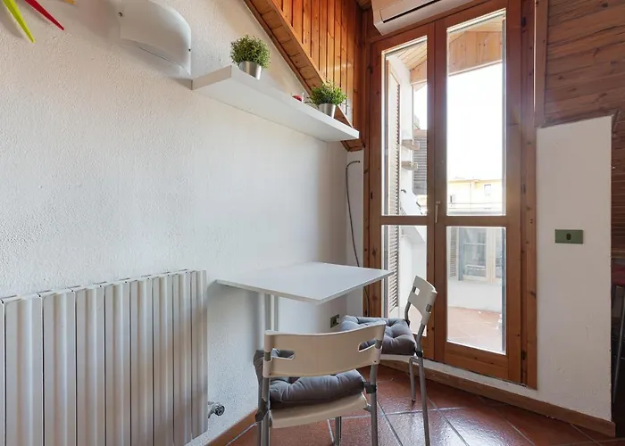 Dateo Balcony Milán